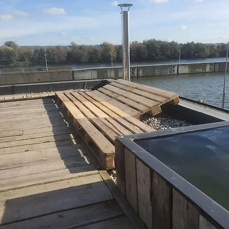 Waterside Zen - Maastricht *